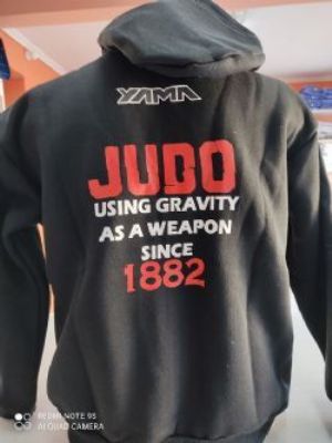 Blusa bordada Artes Marciais