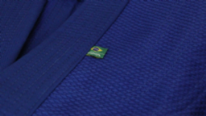 Kimono Tran�ado Master Azul infantil Yama