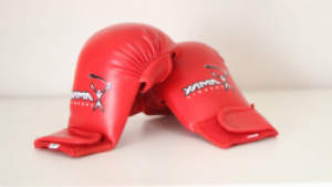 LUVA DE KARAT� YAMA